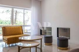 2 bedroom apartment for annual rental with swimming pool, Vilamoura Centre