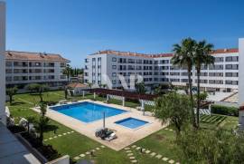 2 bedroom apartment for annual rental with swimming pool, Vilamoura Centre
