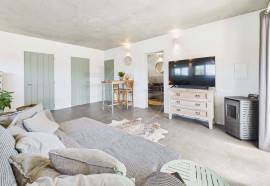 Exclusive and modern countryside Quinta on large plot, minutes from Moncarapacho