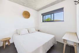 Exclusive and modern countryside Quinta on large plot, minutes from Moncarapacho