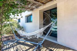 Exclusive and modern countryside Quinta on large plot, minutes from Moncarapacho