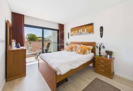 Tavira centre 3 bed penthouse with huge private roof terrace & garage