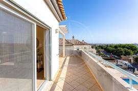 Elegant Detached 4 Bedroom Tavira Villa with Private Pool, Garden & Sea Views