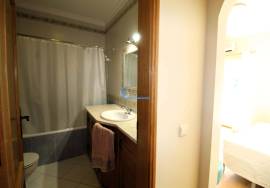 Semi-detached house 2+2 bedrooms with pool located in Caliços in Albufeira