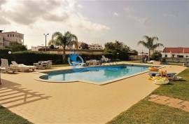 1 Bedroom Apartment for Annual Rental – São João das Areias Building, Albufeira