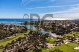 Modern luxurious hotel apartment living in Quinta do Lago