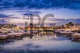 Modern luxurious hotel apartment living in Quinta do Lago