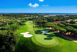 Modern luxurious hotel apartment living in Quinta do Lago