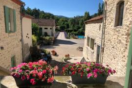 Chateau du Fraissinet Country Estate for Sale in Branoux les Taillades Occitanie