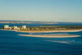 Excellent 4 Bed Villa For Sale In Setubal