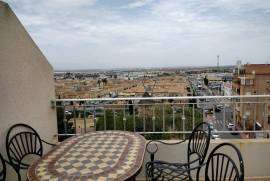 Excellent 2 Bed Penthouse For Sale in Torrevieja