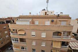Excellent 2 Bed Penthouse For Sale in Torrevieja