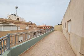 Excellent 2 Bed Penthouse For Sale in Torrevieja