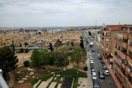 Excellent 2 Bed Penthouse For Sale in Torrevieja