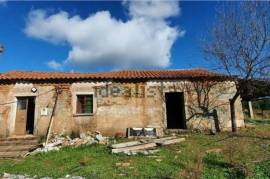 Great Plot of Land & Renovation Project For Sale In Vale de Prazeres and Mata da Rainha Fundão Great Plot of Land & Renovation Project For Sale In Vale de Prazeres and Mata da Rainha Fundão