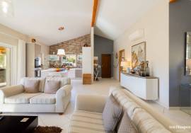 Modern Monchique Country Home