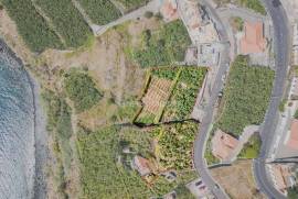 Exclusive Land in First Line of Construction – Ribeira Brava Exclusive Land in First Line of Construction – Ribeira Brava