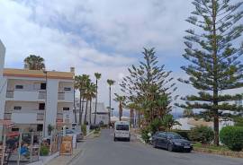 Excellent 1 Bedroom Apartment Forte de São João