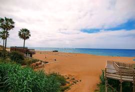 Excellent 1 Bedroom Apartment Forte de São João