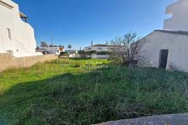 Ruin | Olhos de Água | Close to the beach