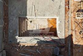 M4 Modern villa with garage and swimming pool