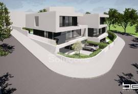 M4 Modern villa with garage and swimming pool