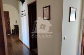 Large 3 bedroom apartment furnished and equipped