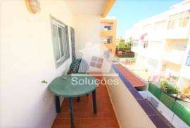 Large 3 bedroom apartment furnished and equipped