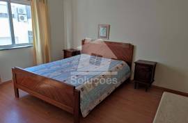 Large 3 bedroom apartment furnished and equipped