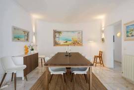 3 Bedroom Villa with Private Pool and Garden 3 Bedroom Villa with Private Pool and Garden