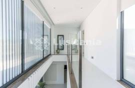 Vilamoura Luxury 4 Bedroom Villa for Rent