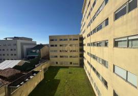 2+1 bedroom apartment for rent in Matosinhos Sul