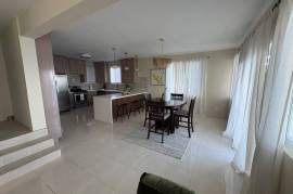 RH-276 2-Bed 2.5-Bath Standalone Home, George's Northside