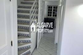 Two bedroom townhouse close to the beach and all amenities in Vilamoura, Algarve