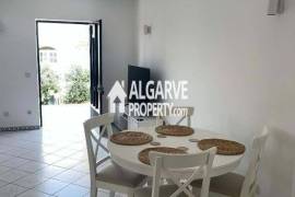 Two bedroom townhouse close to the beach and all amenities in Vilamoura, Algarve