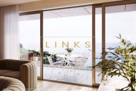 Luxury 2+1 -bedroom apartment in Calheta – Furnished, spacious areas eprivate parking