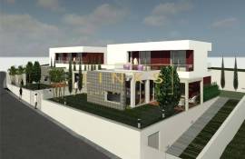 Contemporary 3-bedroom house in Funchal