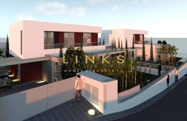 Contemporary 3-bedroom house in Funchal