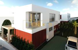 Contemporary 3-bedroom house in Funchal