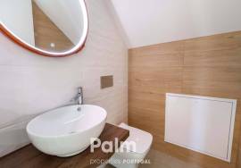 Renovated 4-Bedroom Villa | Heated Pool & Sea Views | Carvoeiro