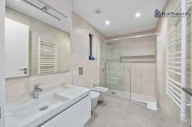 Modern 1 bedroom apartment in Quarteira, 80 m from the sea