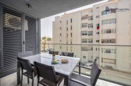 Modern 1 bedroom apartment in Quarteira, 80 m from the sea