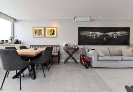 House T3+1 | Attic & Basement | Refurbished | Outdoor Patio | Mulberry | Estoril