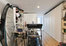 House T3+1 | Attic & Basement | Refurbished | Outdoor Patio | Mulberry | Estoril