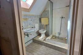 BUILDING IN THE CENTER OF FUNCHAL