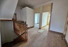 BUILDING IN THE CENTER OF FUNCHAL