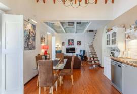 Tavira – Stylish 1+1 bedroom apartment with mezzanine in historic centre.