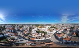 Tavira – Stylish 1+1 bedroom apartment with mezzanine in historic centre.