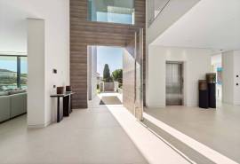 Quinta do Lago – luxury 7-bedroom villa near beach and lake