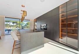 Quinta do Lago – luxury 7-bedroom villa near beach and lake